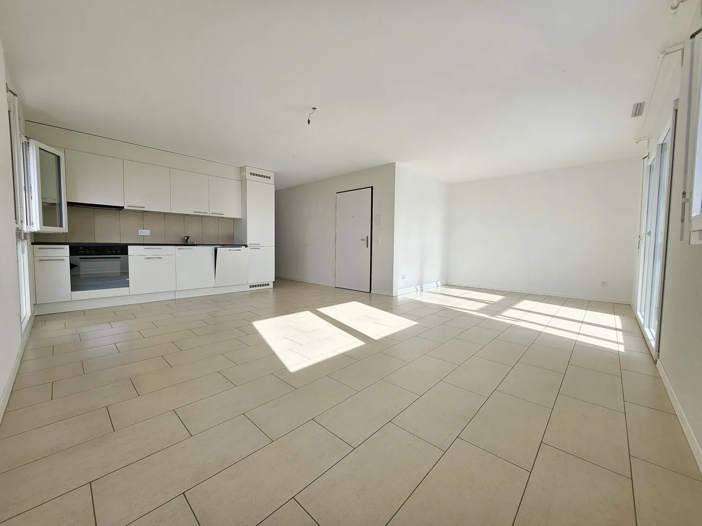 4.5-room apartment with balcony - Photo 5 of 15