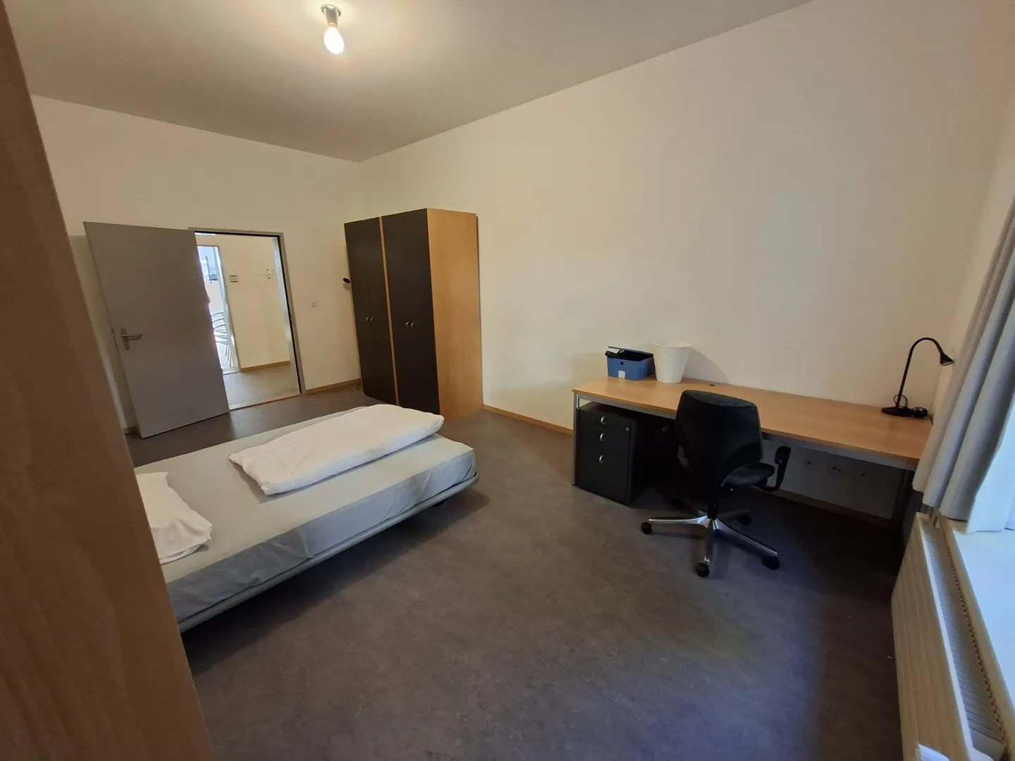 Furnished WG Room - Central, Modern and All Inclusive, Ground Floor Room 3 - Photo 6 of 6