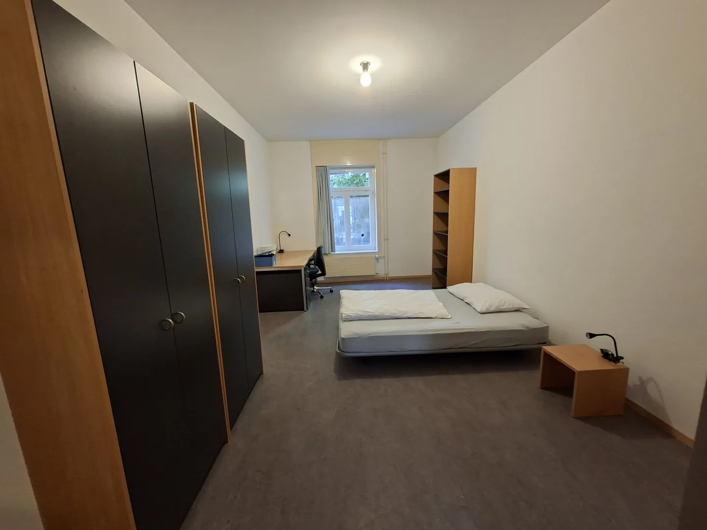 Furnished WG Room - Central, Modern and All Inclusive, Ground Floor Room 3 - Photo 5 of 6