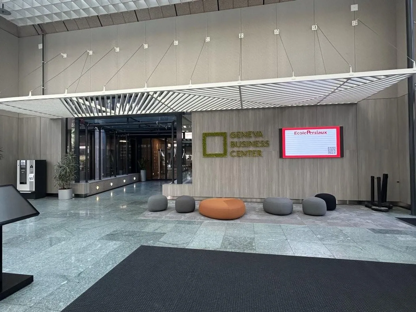 463m² bureau, 1213 Lancy - Photo 2 sur 4