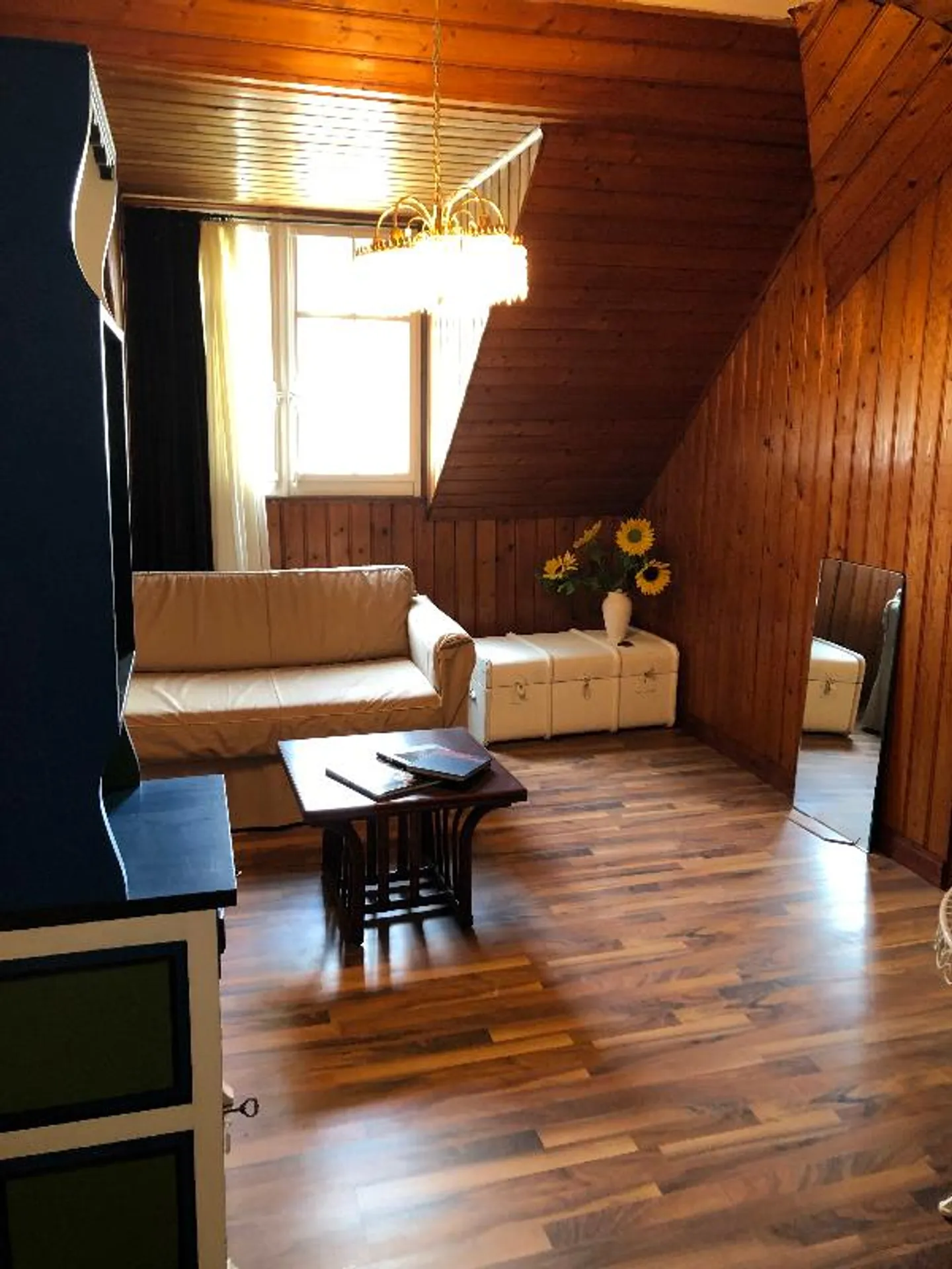 Furnished Shared Room - Photo 2 of 5