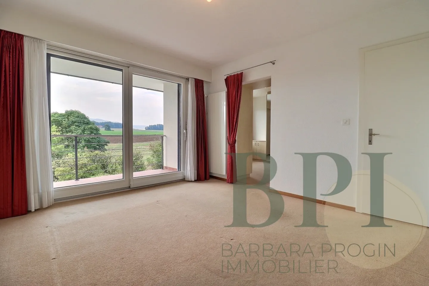 Villa di 7,5 stanze con un appartamento di 2,5 stanze - Foto 12 di 17