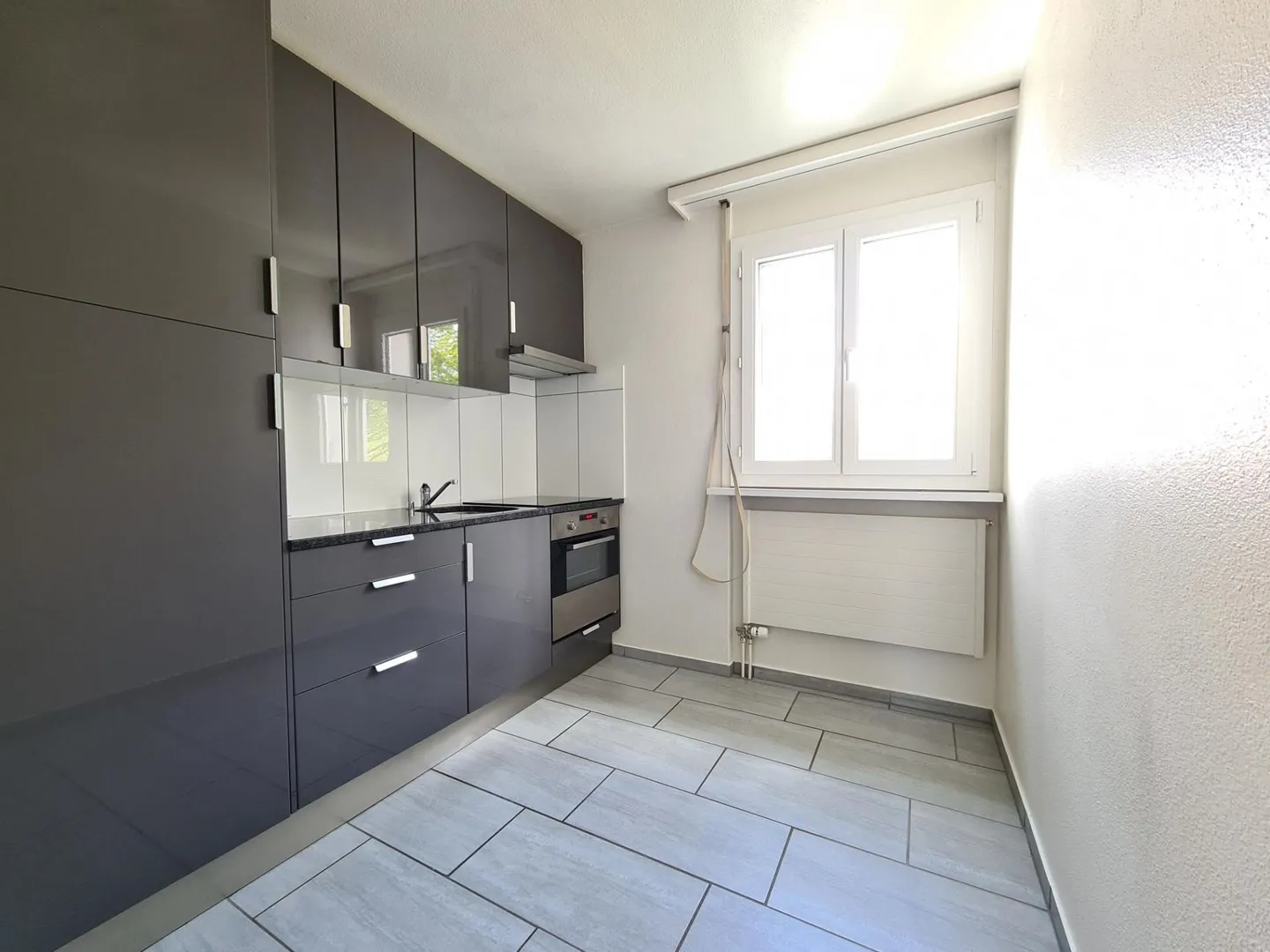 Bright & Open 3.5 Room Apartment in Schmitten - Photo 4 of 7