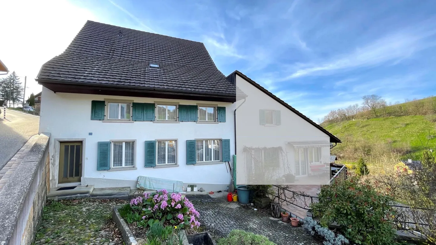 Spacious, charming house section - RESERVED! - Photo 1 of 12