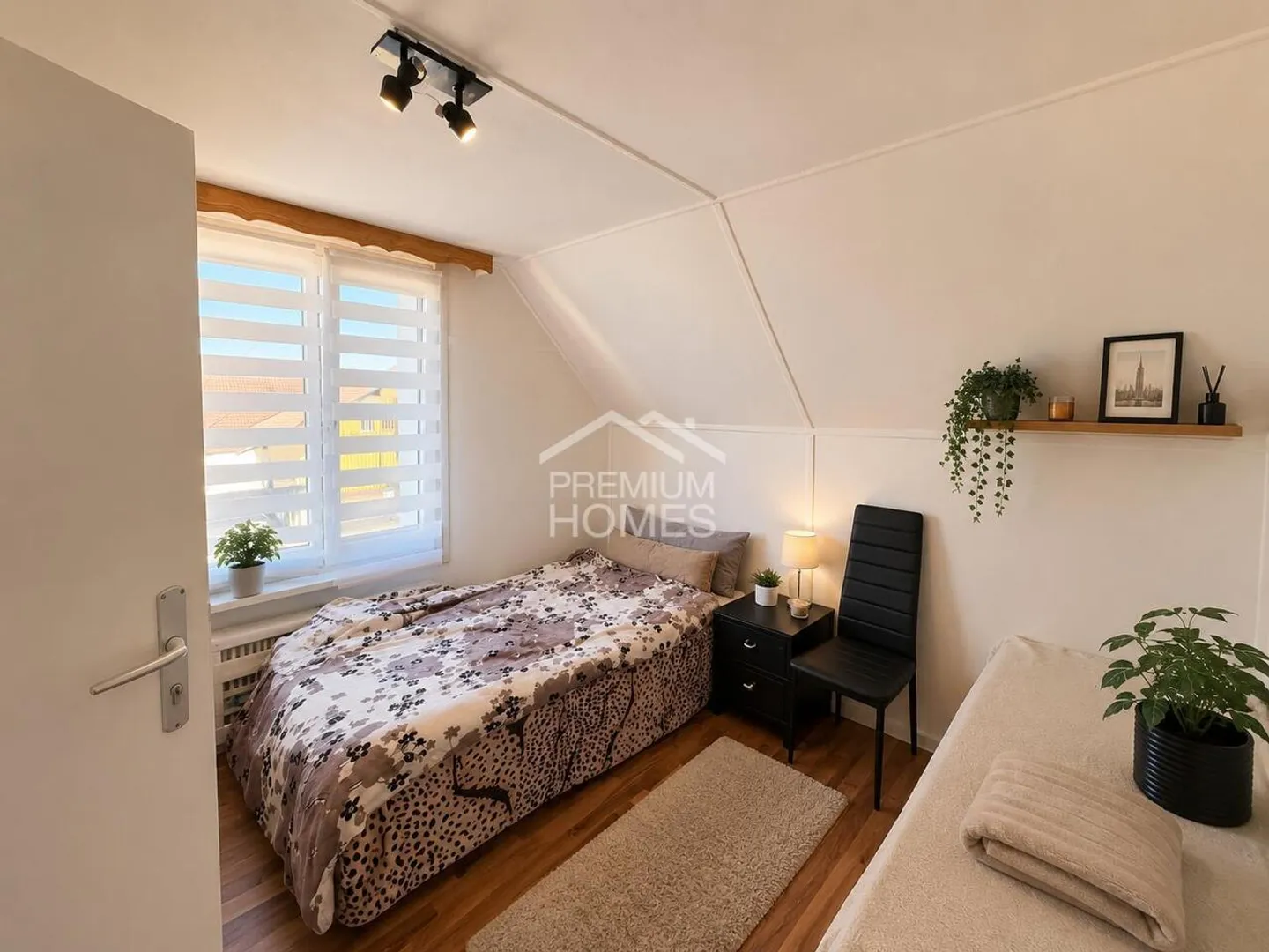 Attractive investment property with potential - Photo 6 of 11