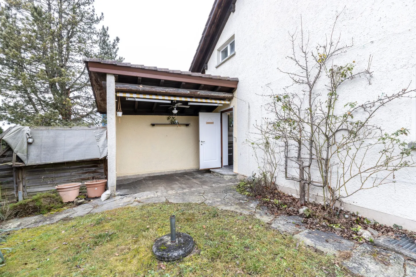 Casa unifamiliare idilliaca con giardino e fascino in un quartiere adatto alle famiglie - Foto 14 di 22