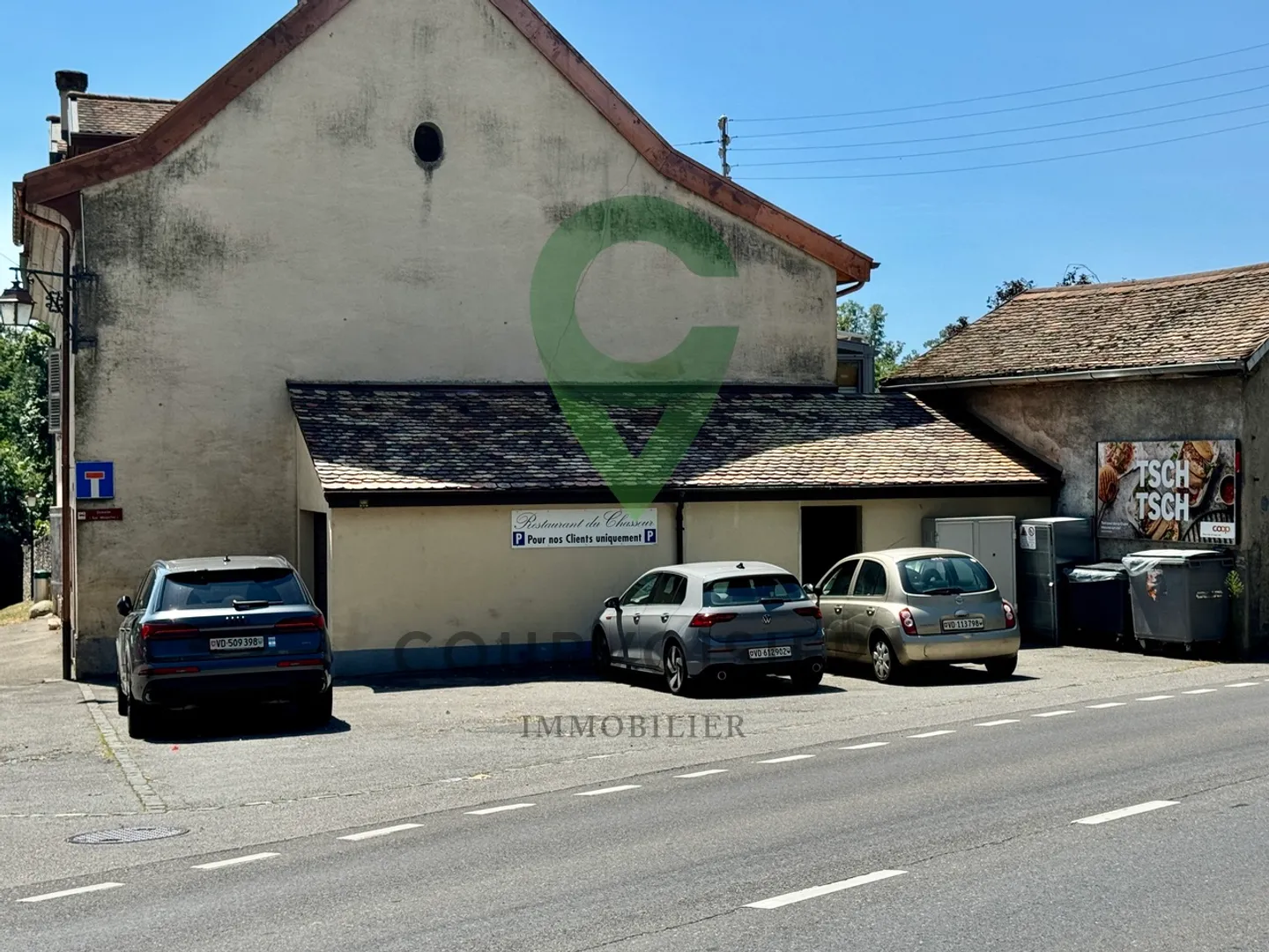 Kleines gemischtes Gebäude mit renommiertem Restaurant und mehreren Wohnungen - Foto 9 von 10