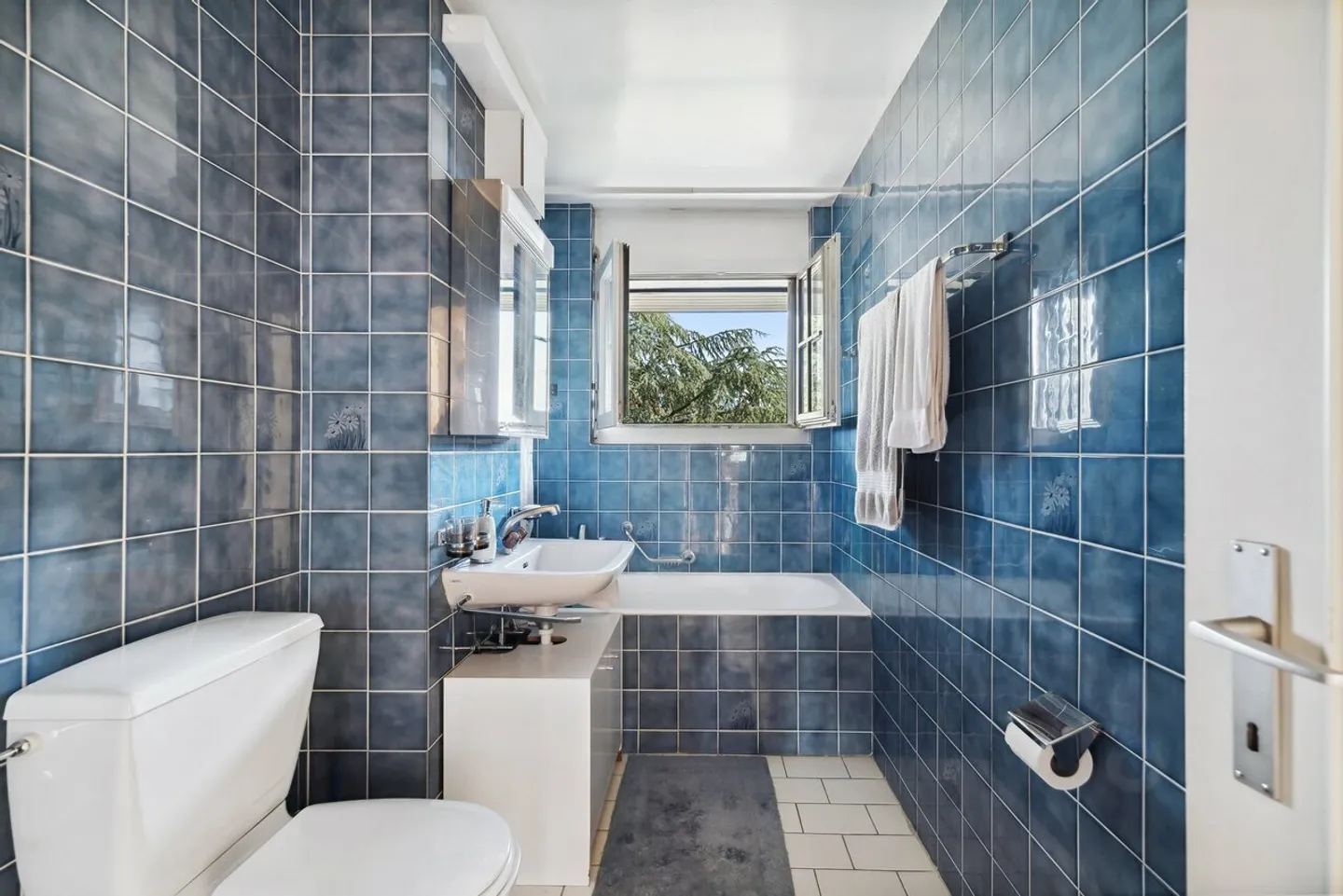 Geräumige Wohnung mit Aussicht - Foto 8 von 10