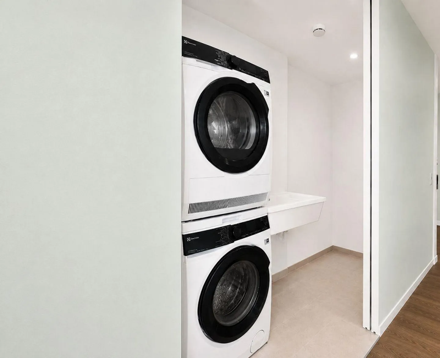 Vie exclusive au-dessus des toits de Dübendorf – Appartement 5.5 pièces - Photo 10 sur 18