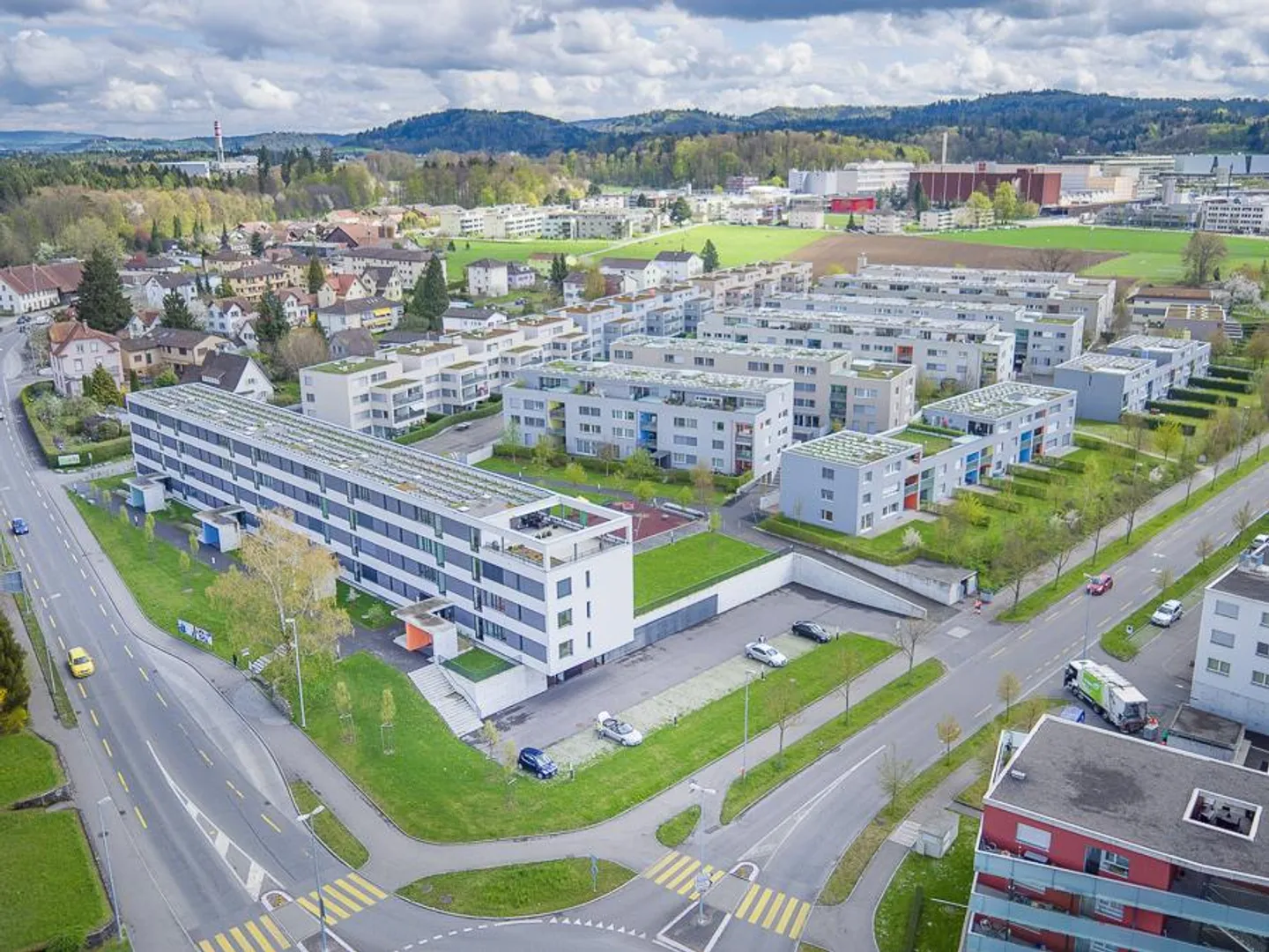 Appartement en attique de 4,5 pièces avec grande terrasse - Photo 1 sur 11