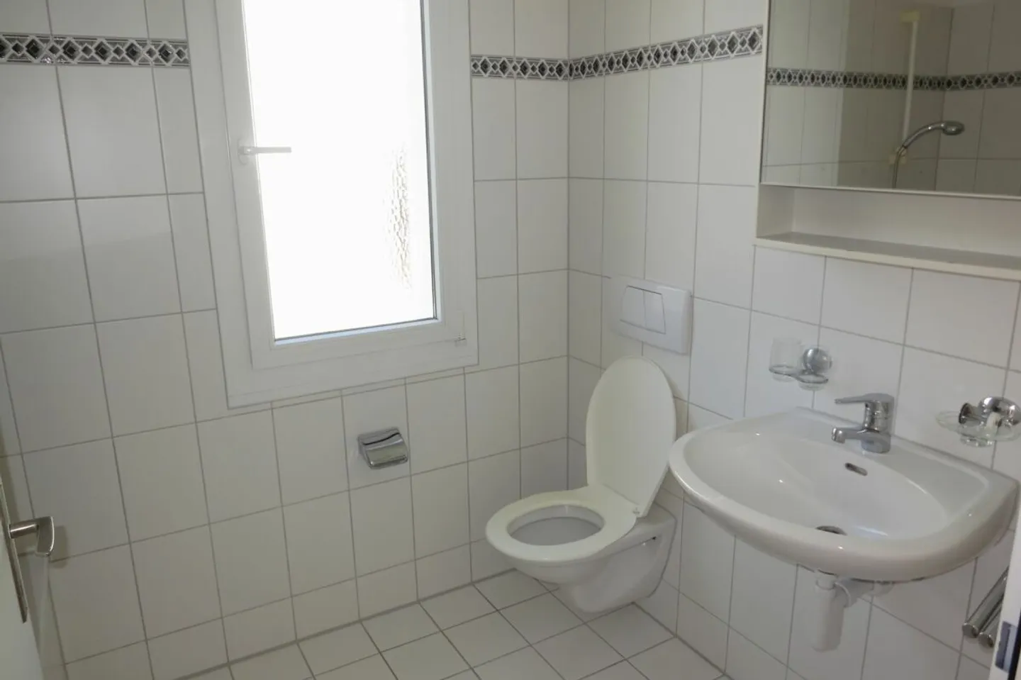 Furnished 1.0 Room Apartment at Landvogt-Waserstr. 79 - Photo 6 of 7