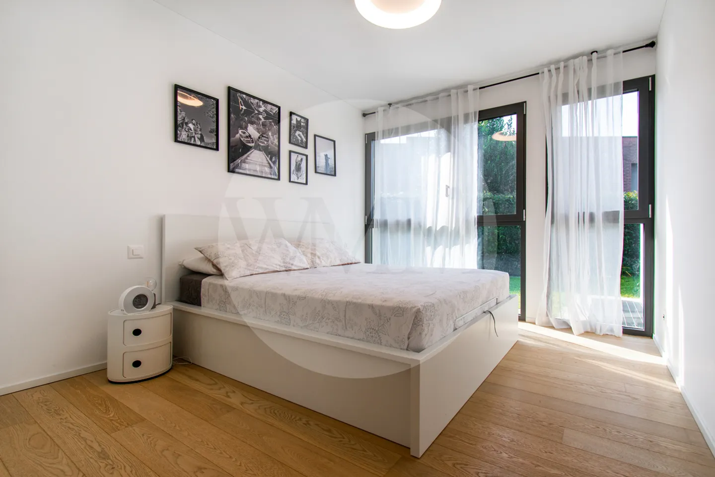 APPARTAMENTO MODERNO CON GRANDE GIARDINO - Foto 11 di 15