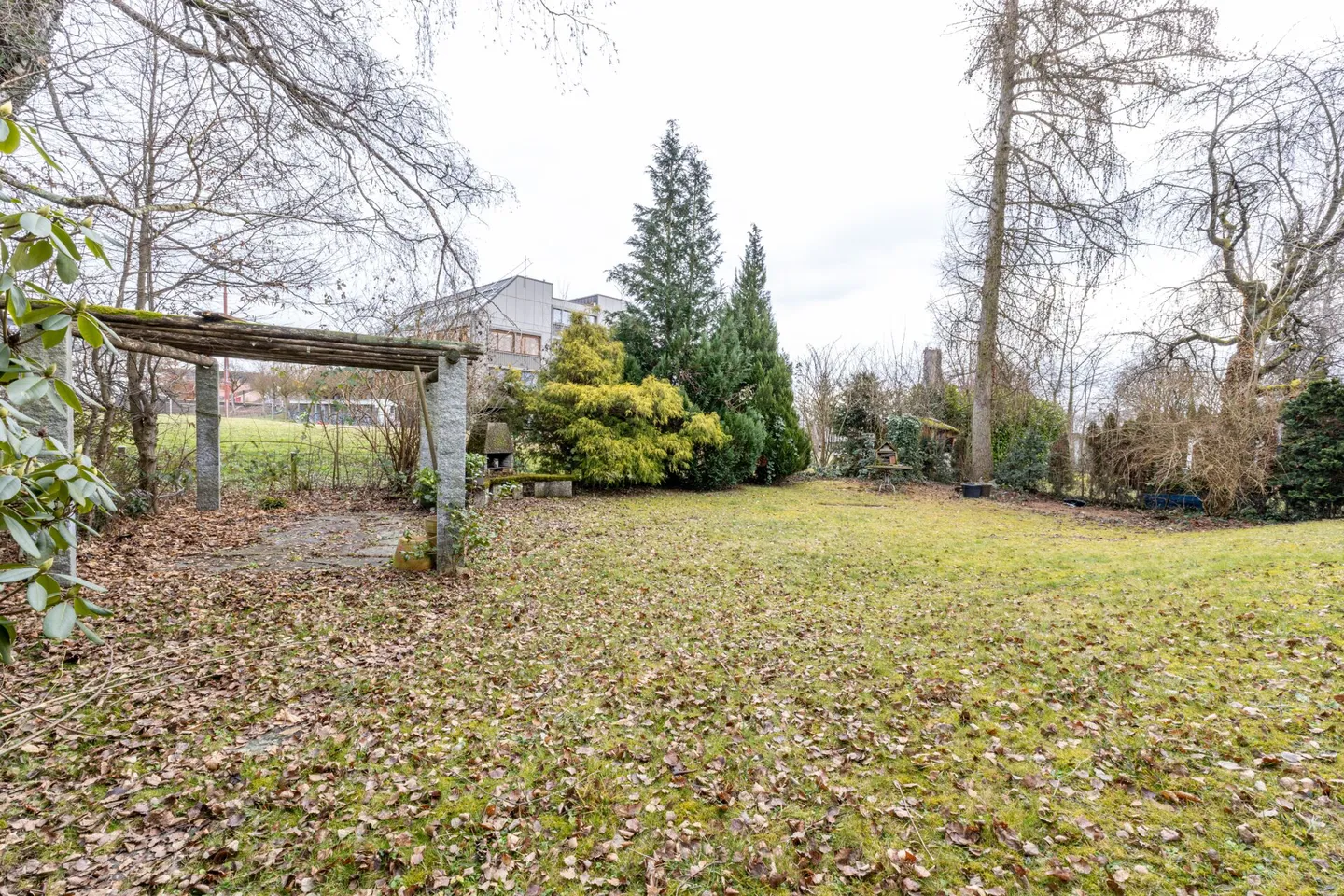 Casa unifamiliare idilliaca con giardino e fascino in un quartiere adatto alle famiglie - Foto 17 di 22