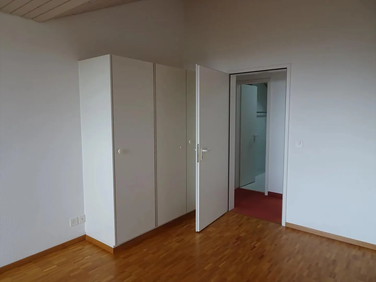 Spacious apartment for rent in Epalinges - Photo 9 of 13