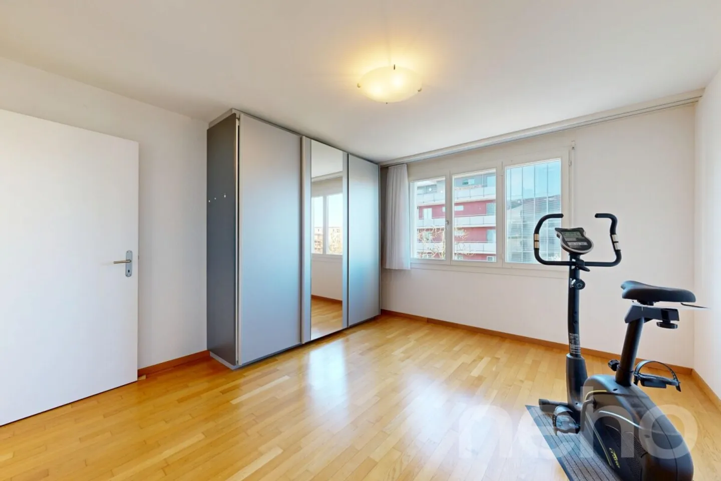 Bright 4.5-Room Apartment in Rotkreuz - Photo 7 of 12