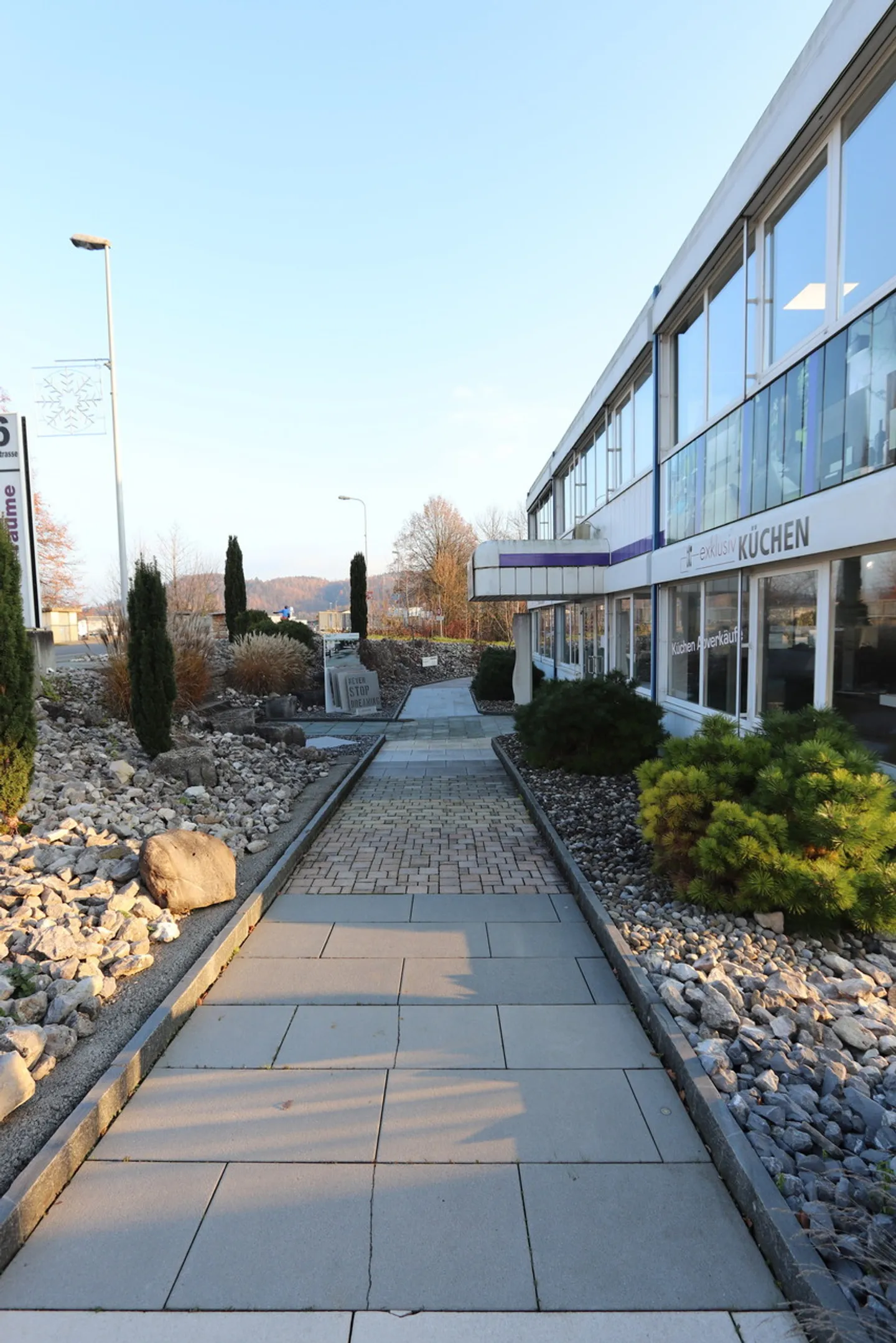 geeignete Gewerbefläche im berühmten "weissen" Haus - Foto 11 von 18