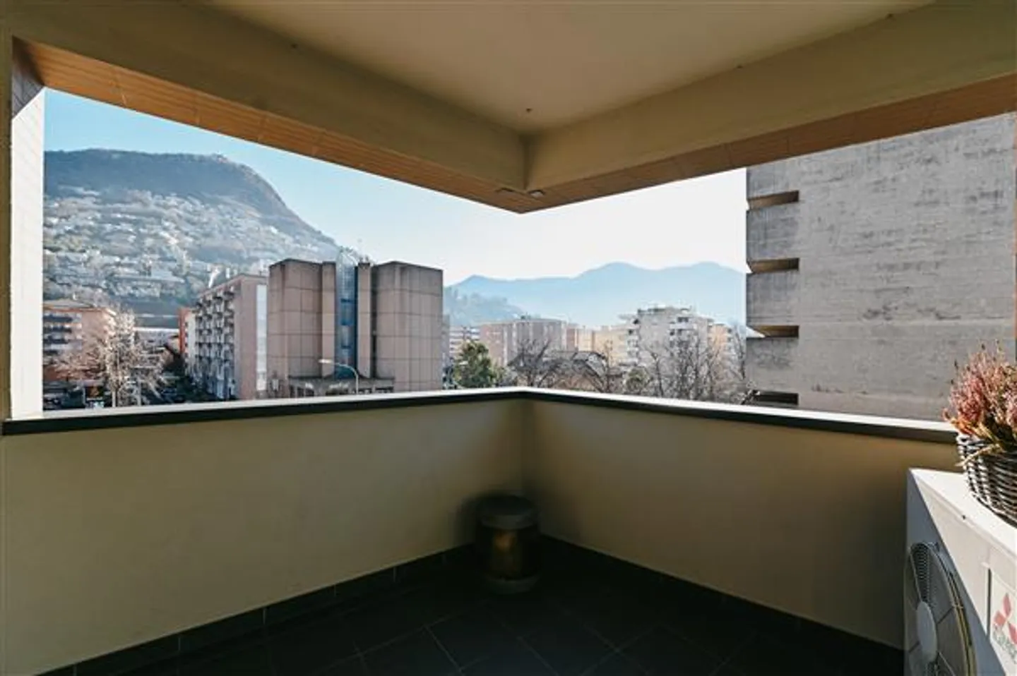 Lugano: 4.5-Room Apartment - Photo 3 of 13