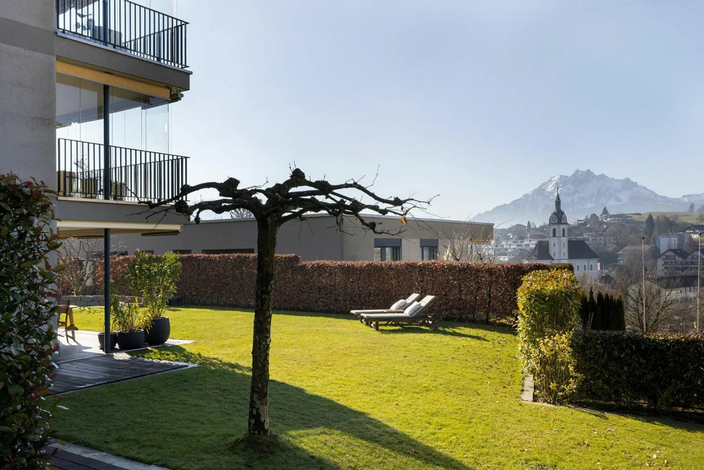 Modern, spacious 5.5-room garden apartment close to the center - Photo 9 of 10