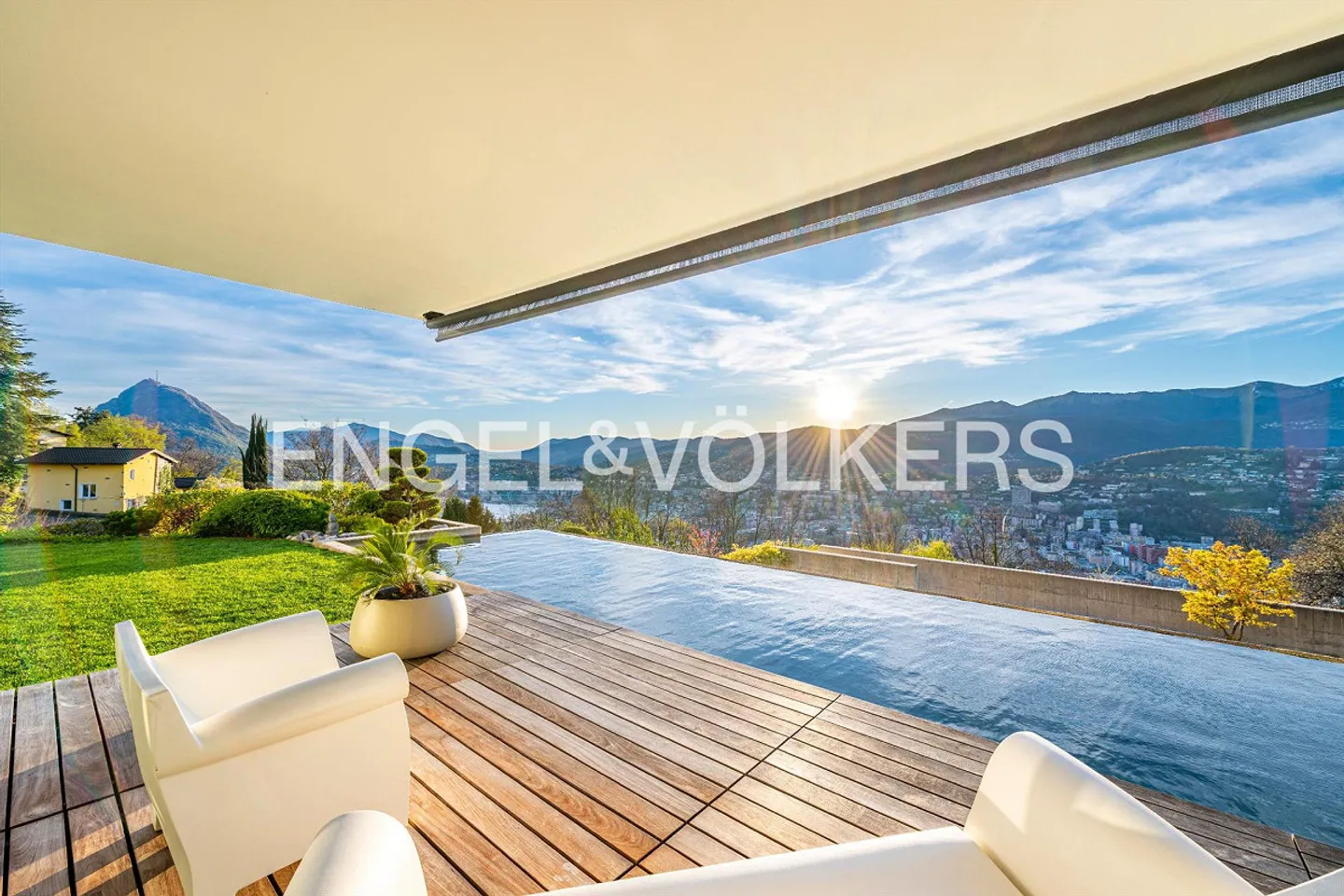 Exclusive Modern Villa with Pool and Lake View - Photo 3 of 9