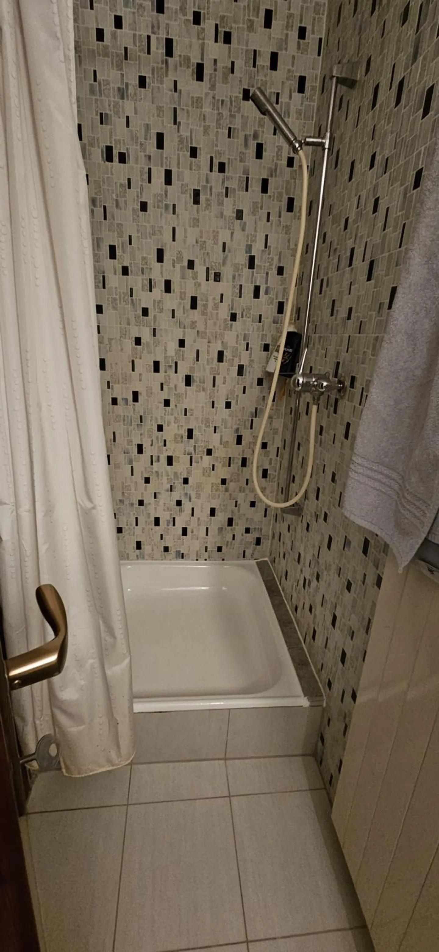 Appartement spacieux à Brig - Photo 12 sur 18