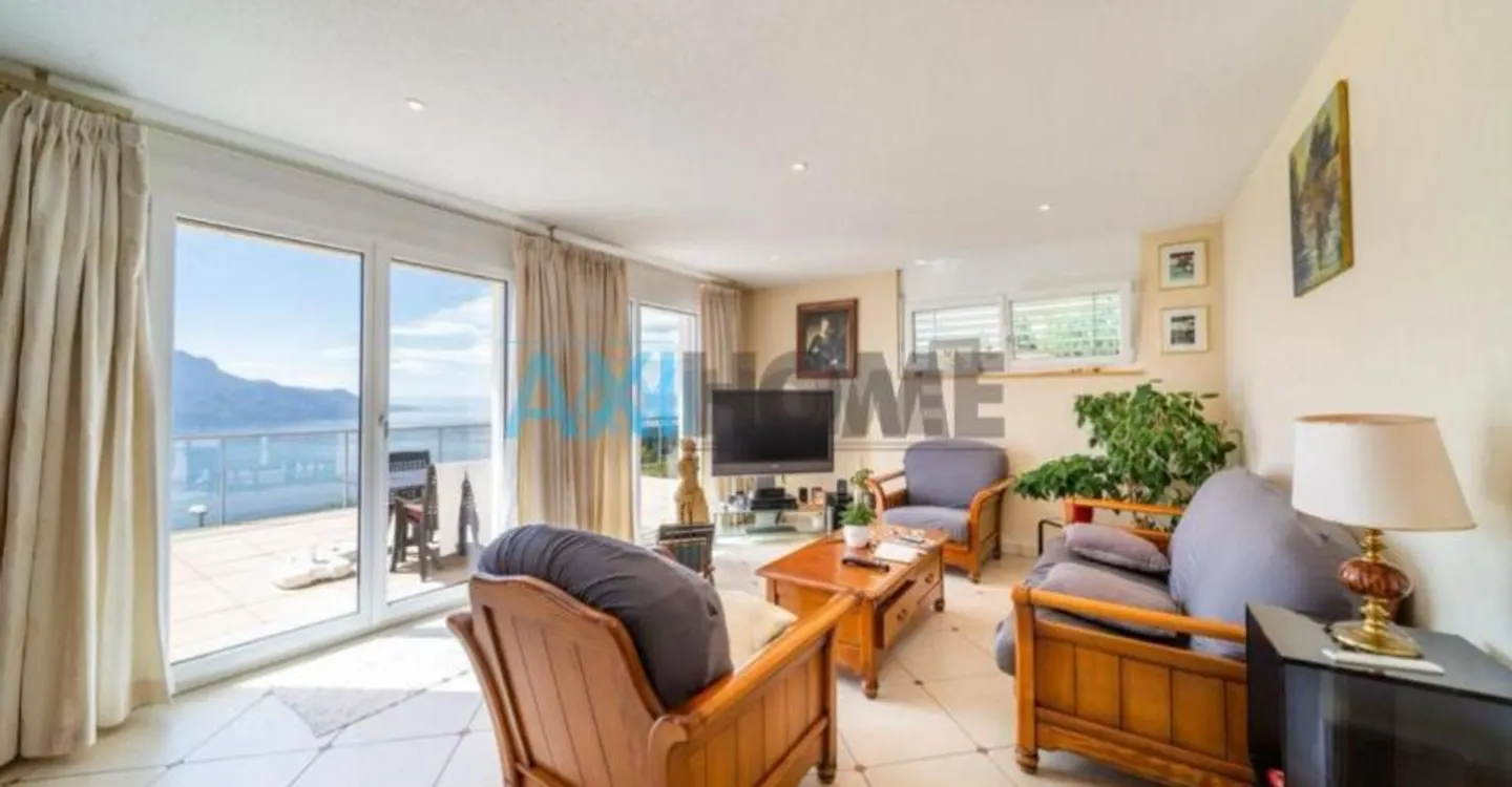 Sumptuous lake view for this 5.5-room detached villa - Photo 4 of 8