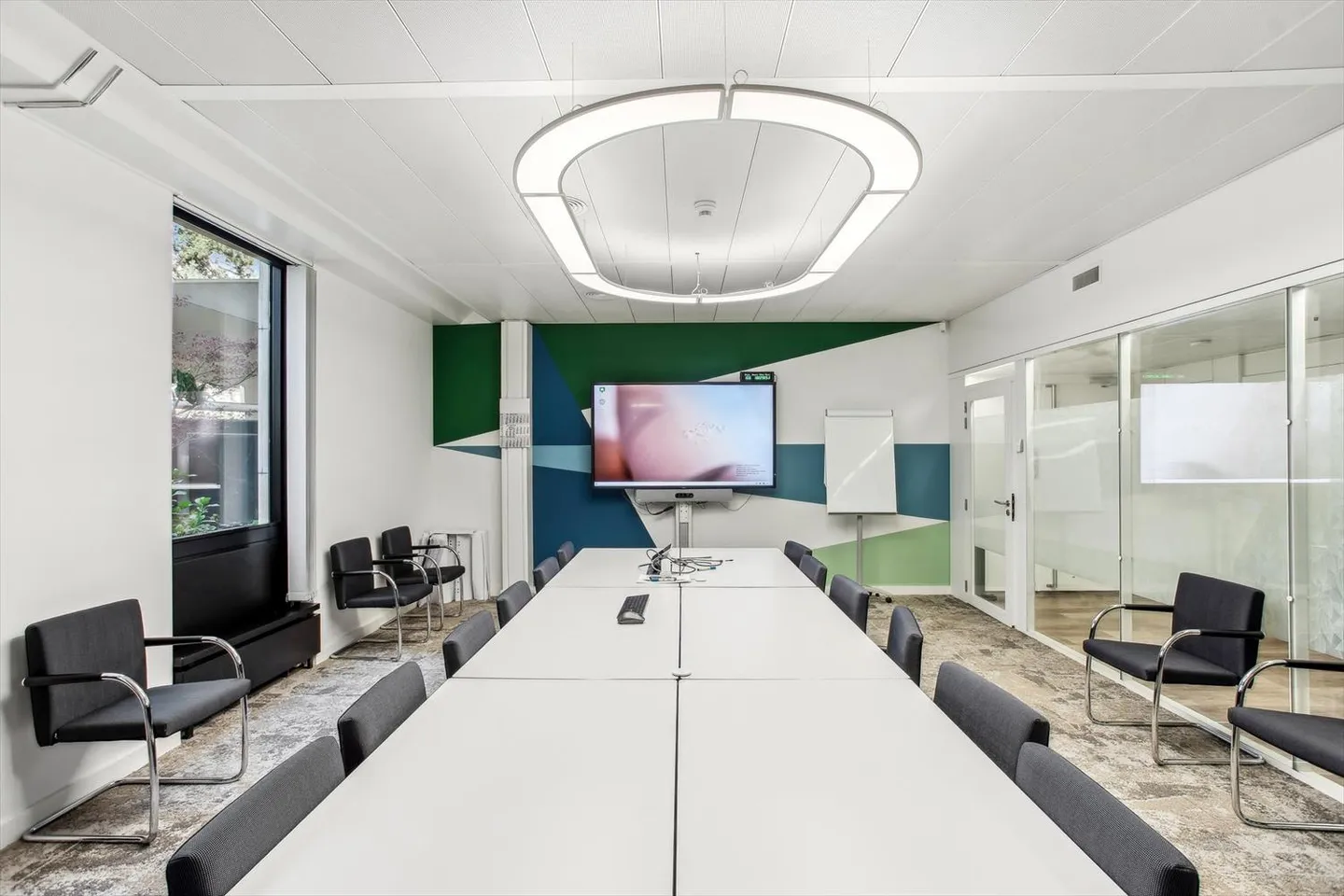 Surfaces de bureaux à louer secteur Acacias à Genève - Photo 4 sur 10