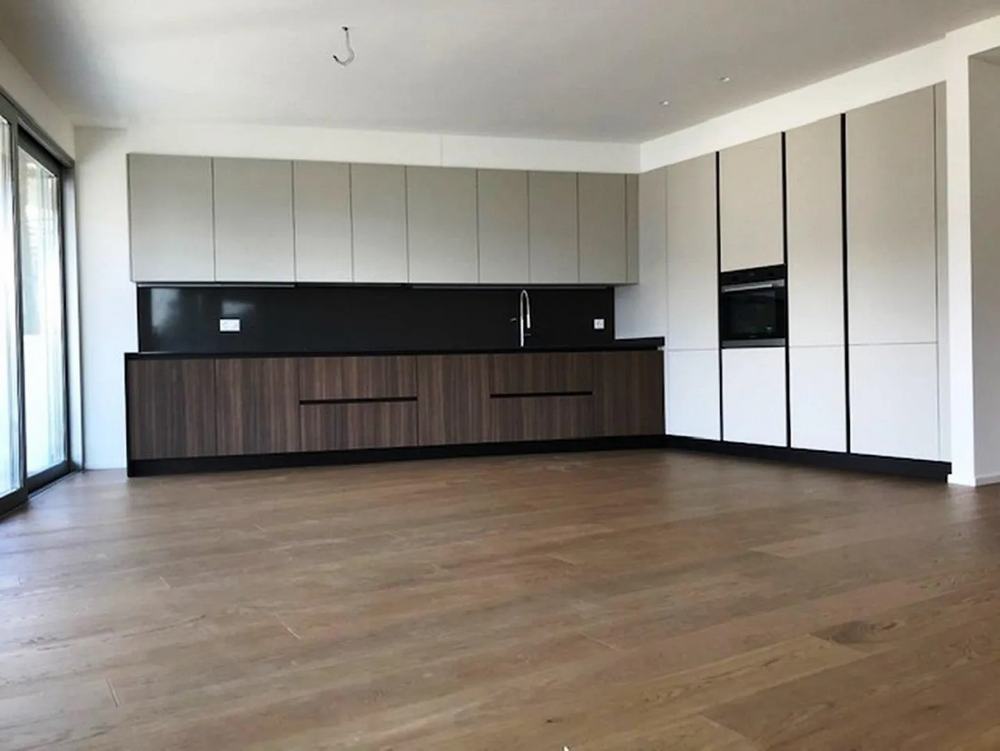 SPLENDID APARTMENT 3.5 ROOMS WITH LARGE TERRACE - Photo 5 of 11