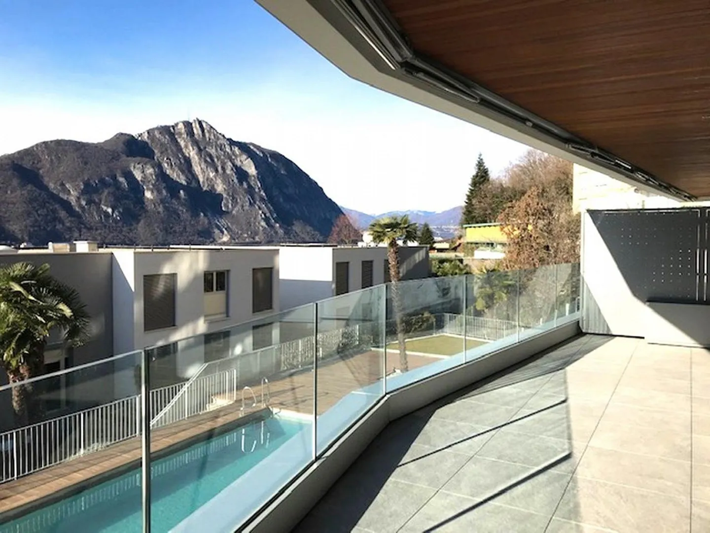 SPLENDID APARTMENT 3.5 ROOMS WITH LARGE TERRACE - Photo 9 of 11