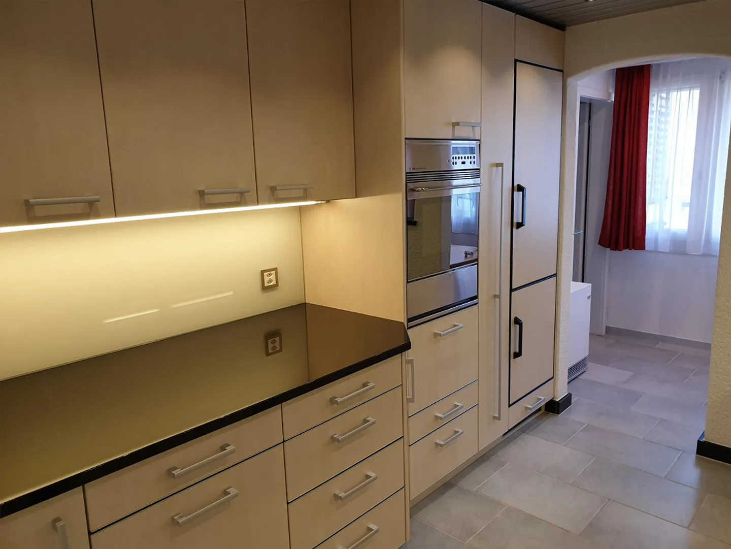 Renovierte Wohnung in Lachen - Foto 1 von 8