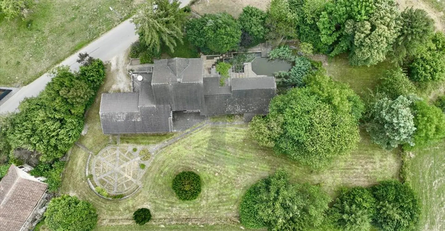 Villa con giardino da sogno a Montignez - Foto 3 di 12