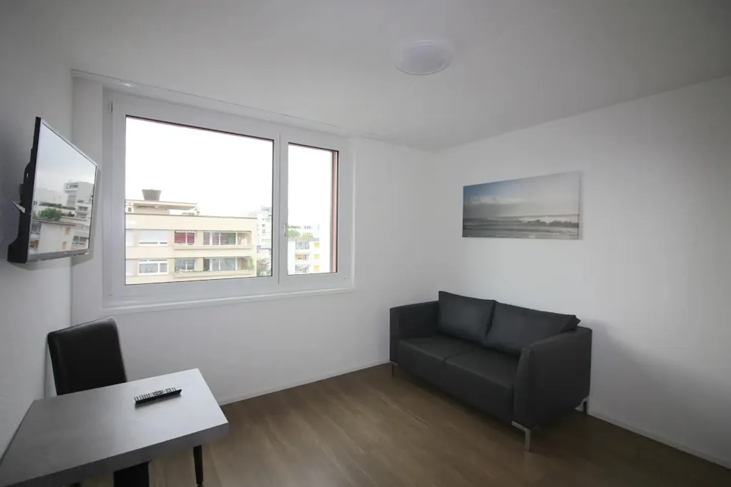 Condo/Appartement à louer, Obstgartenstrasse, à Kloten, Suisse - Photo 8 sur 9