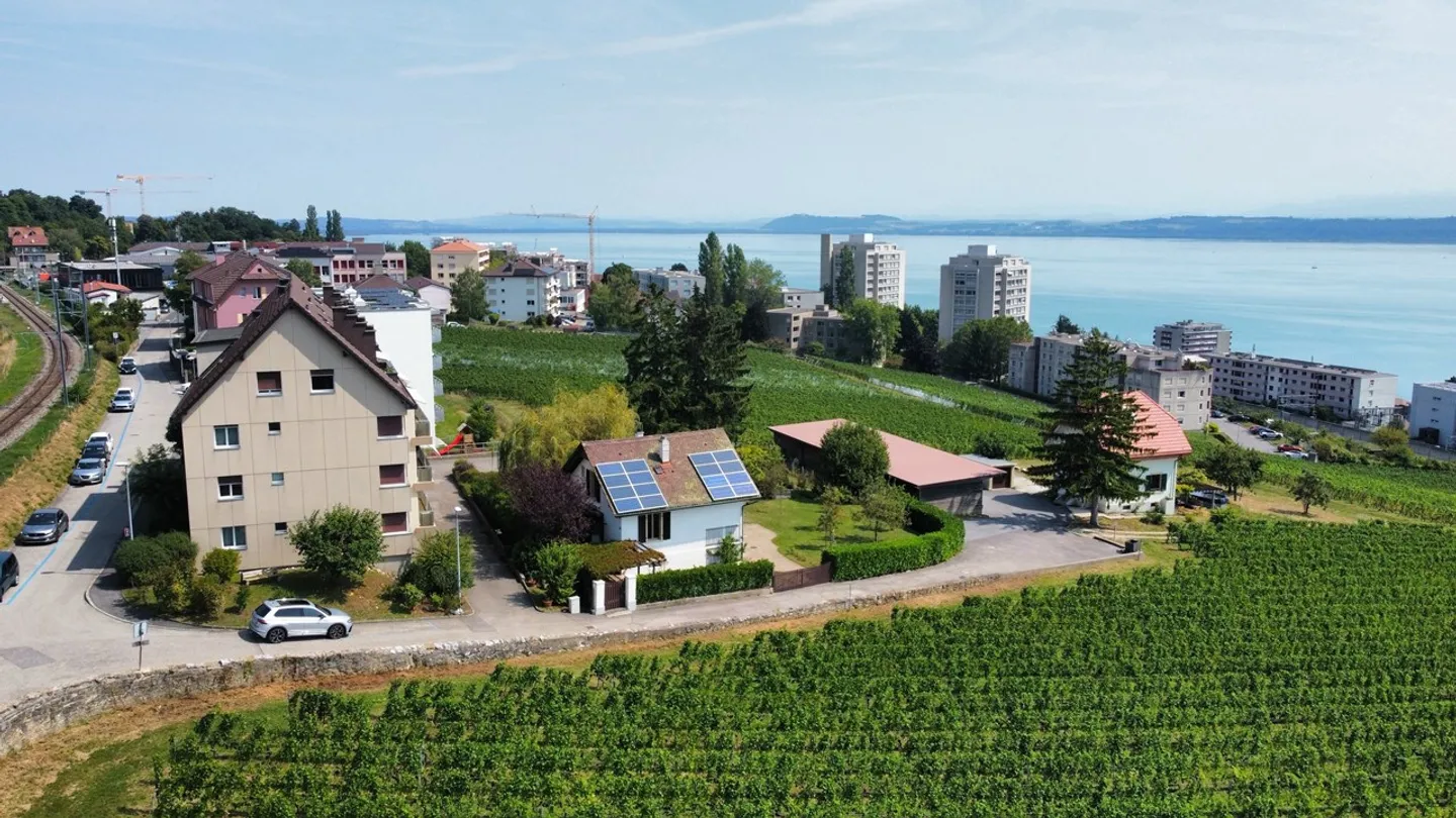 Charmantes Haus mit Seeblick - Foto 8 von 10