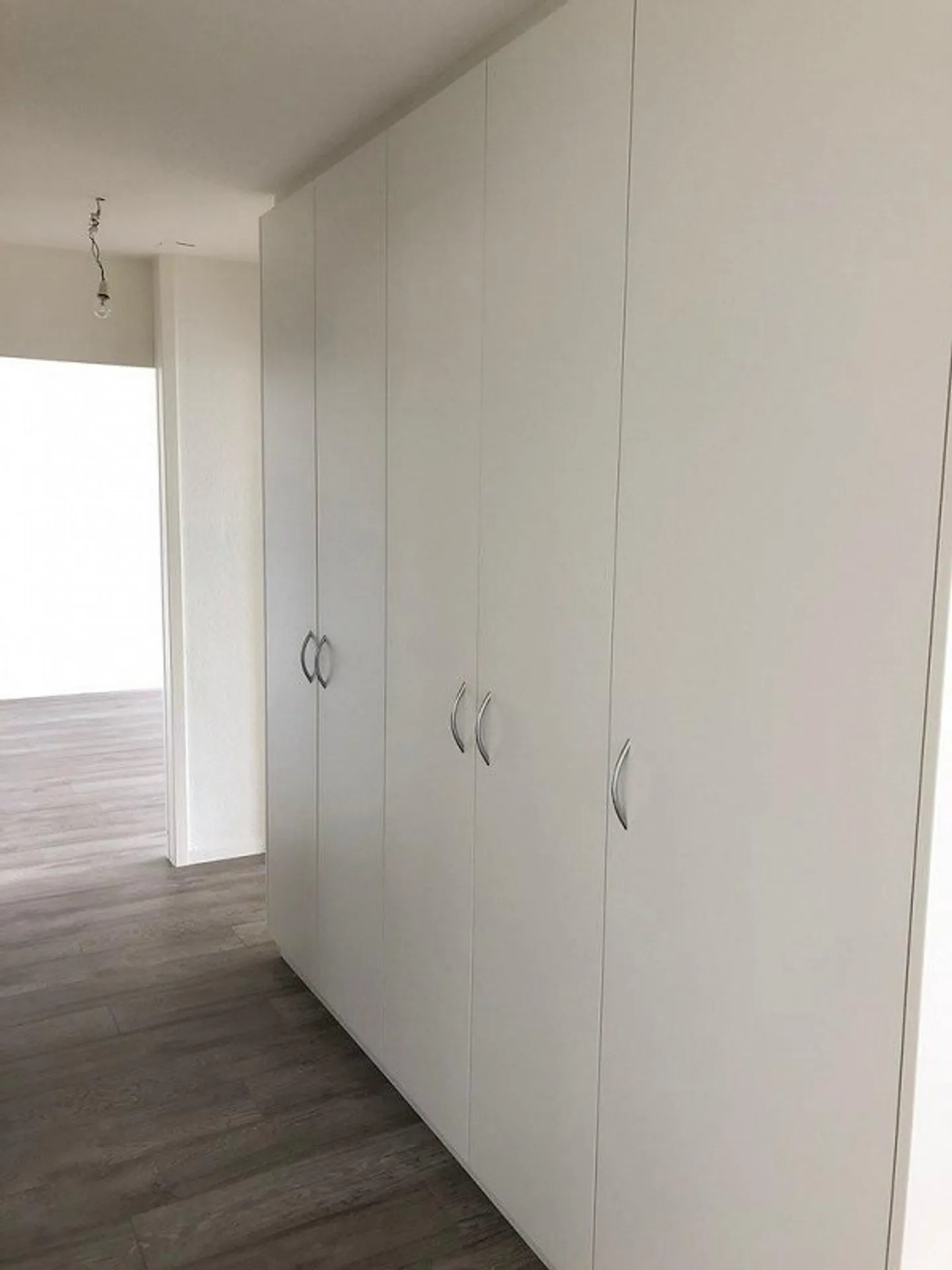 Appartamento attico a Neuchatel! Abita 1 mese gratis. - Foto 4 di 12
