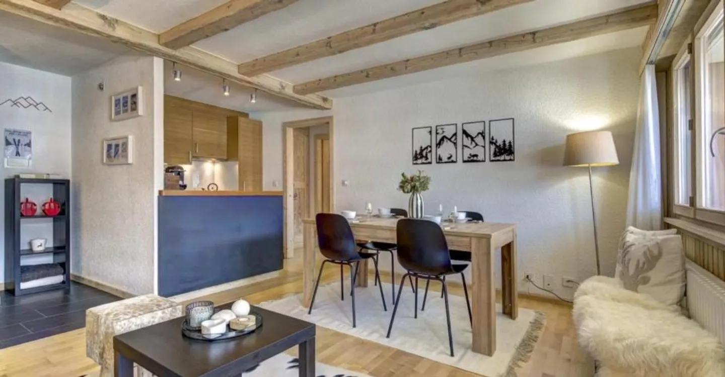 Schön renovierte 2,5-Zimmer-Wohnung mit unmittelbarem Zugang zu den Pisten von Verbier - Foto 1 von 13
