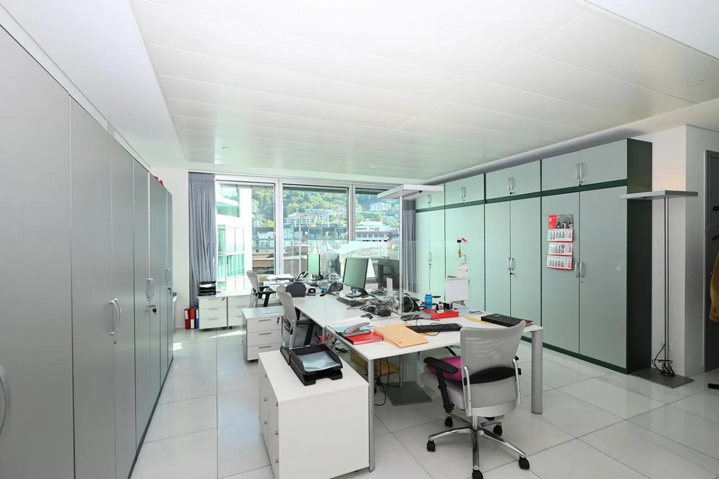 Appartamento con grande potenziale sulle rive del lago di Lugano - Foto 8 di 10