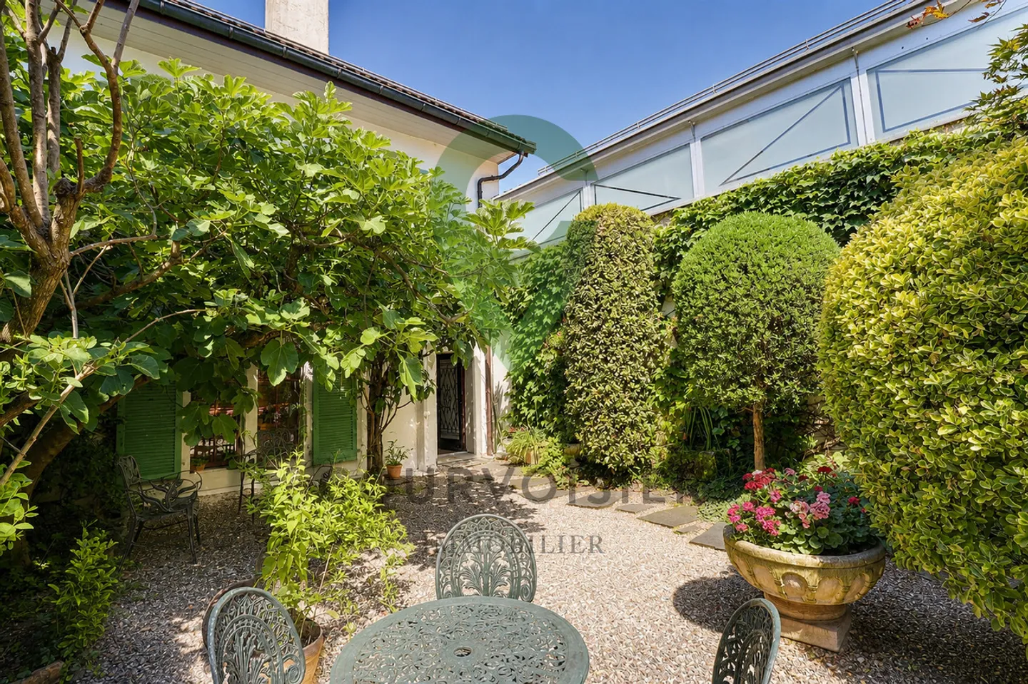 Maison de caractère avec jardin et local indépendant au coeur de Nyon - Foto 12 di 16