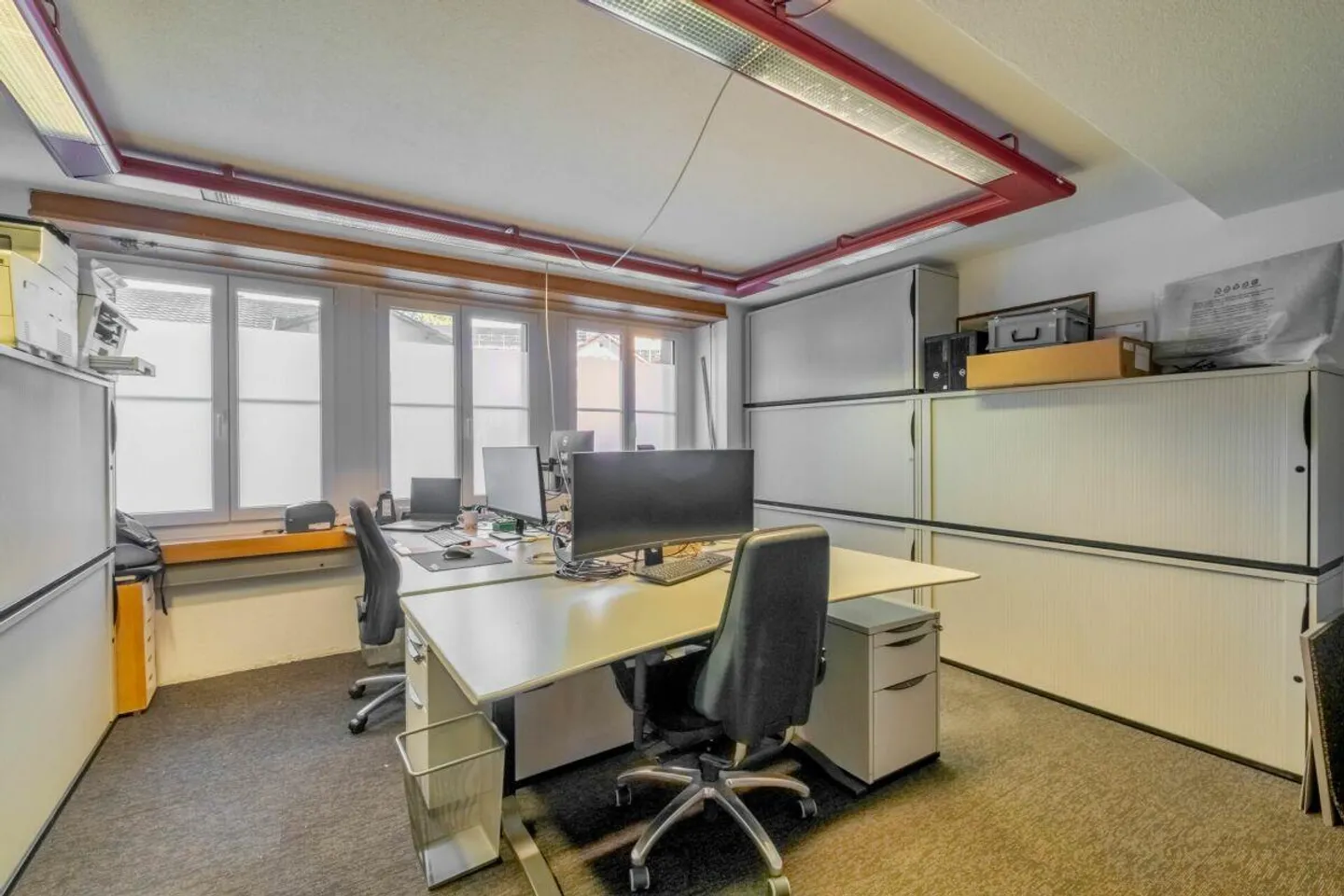 Bijou d'immeuble multifamilial entièrement loué - Photo 2 sur 28