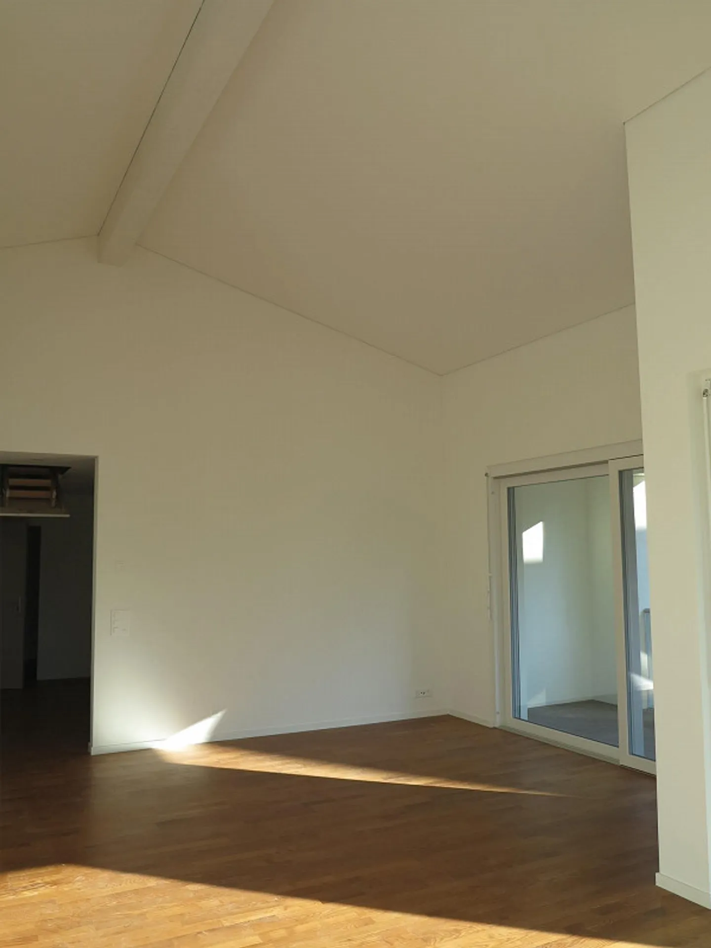 3.5 Room Apartment in the Village Center of Feusisberg - Photo 5 of 13
