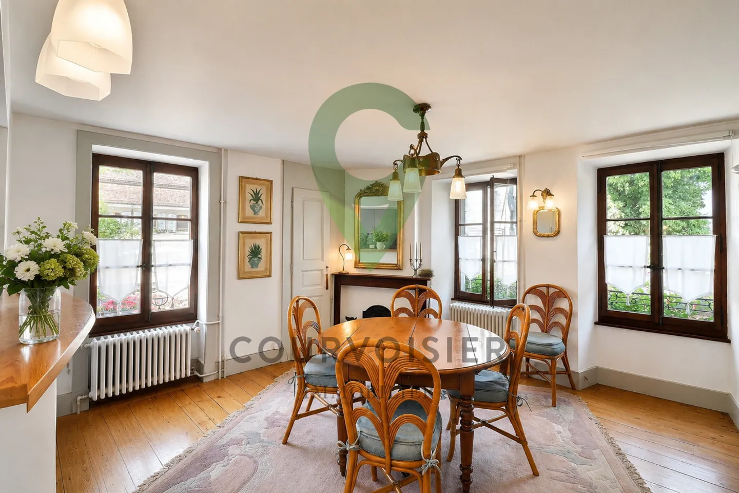 Maison de caractère avec jardin et local indépendant au coeur de Nyon - Foto 5 di 16