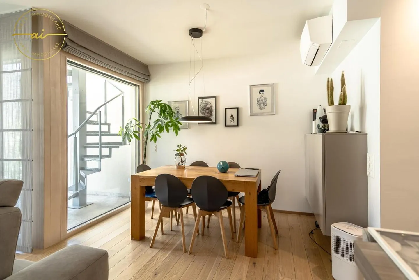 MODERNER UND HELLER PENTHOUSE 3.5 ZIMMER MIT PANORAMATERRASSE - Foto 9 von 13