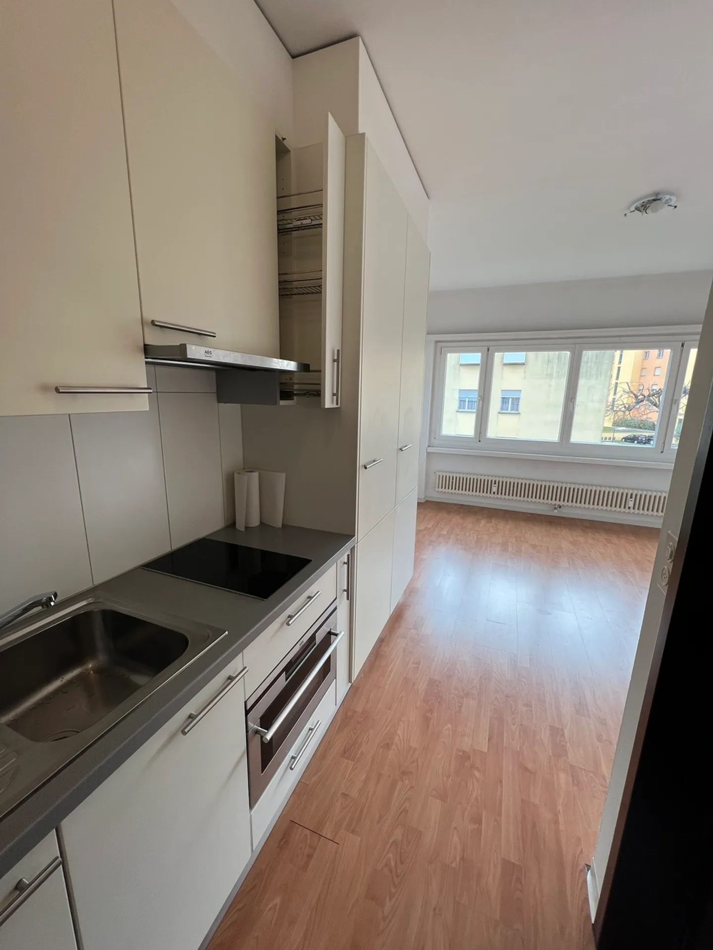 FOR RENT IN BELLINZONA NORTH CUTE STUDIO - Photo 2 of 5
