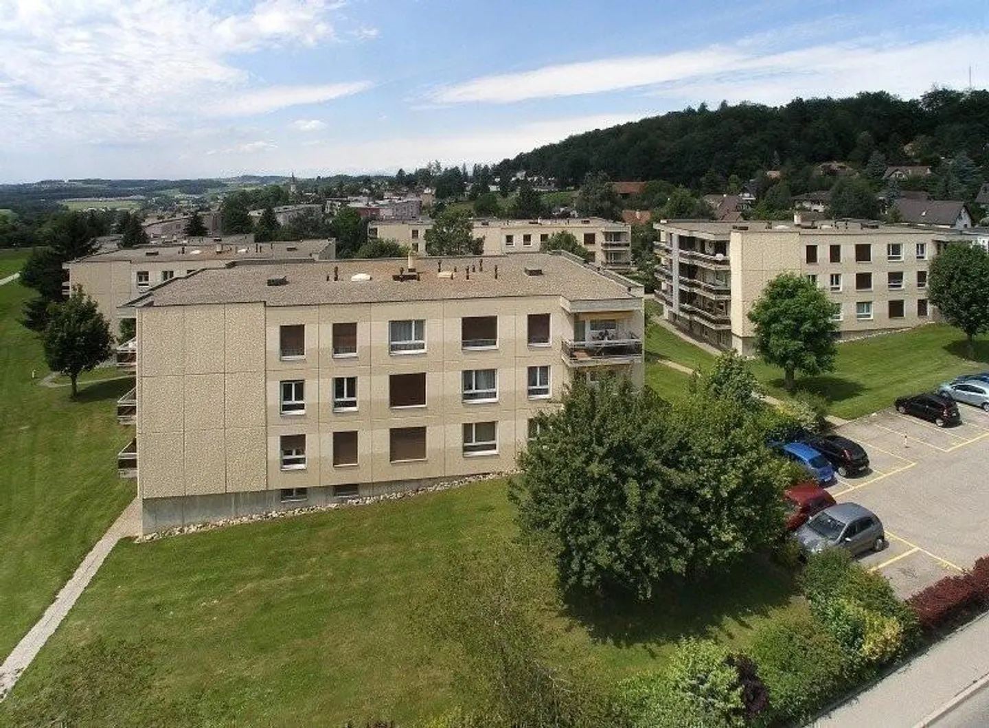 La tua nuova casa circondata dal verde - Foto 1 di 9