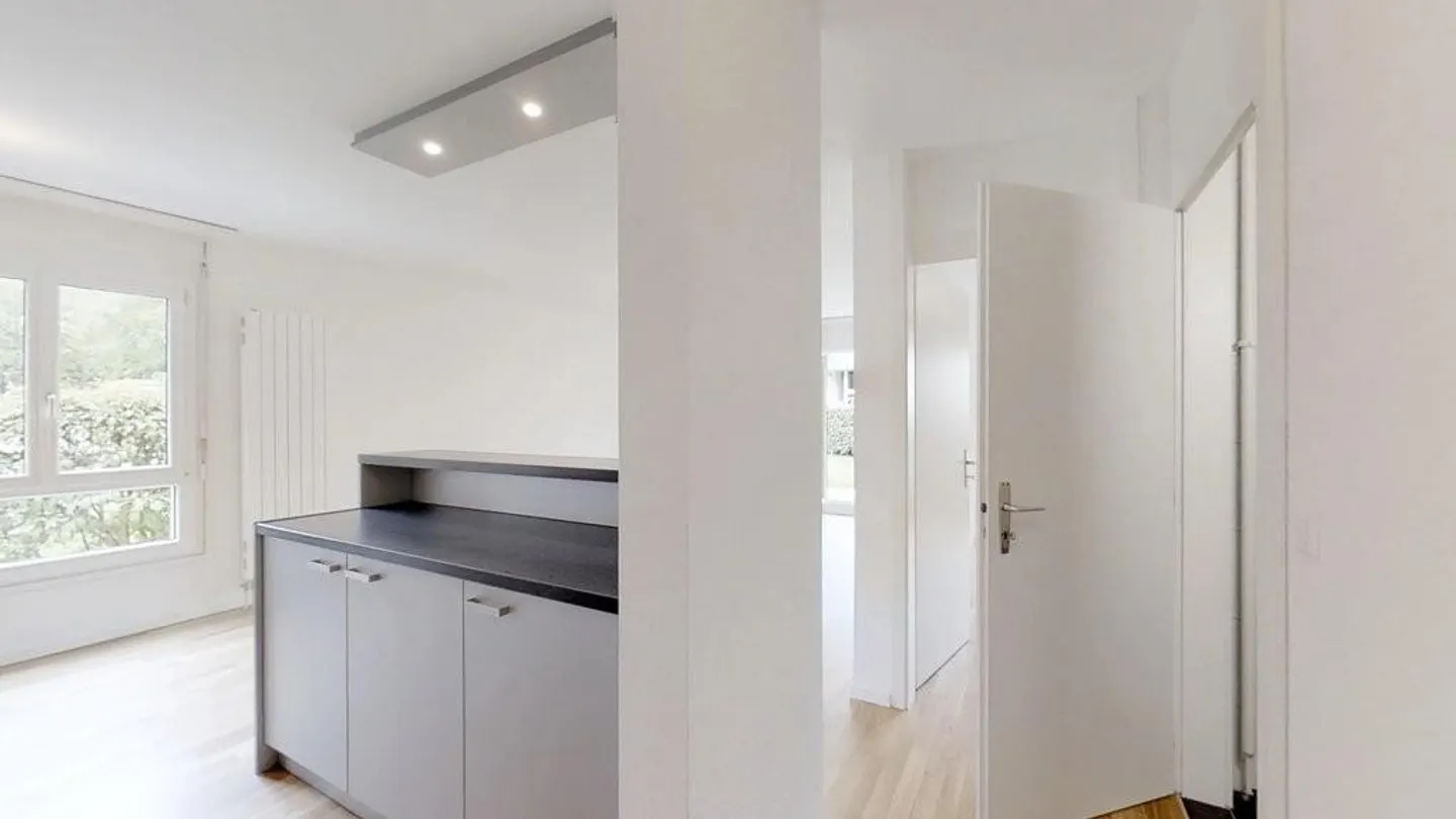 La tua nuova casa circondata dal verde - Foto 5 di 9