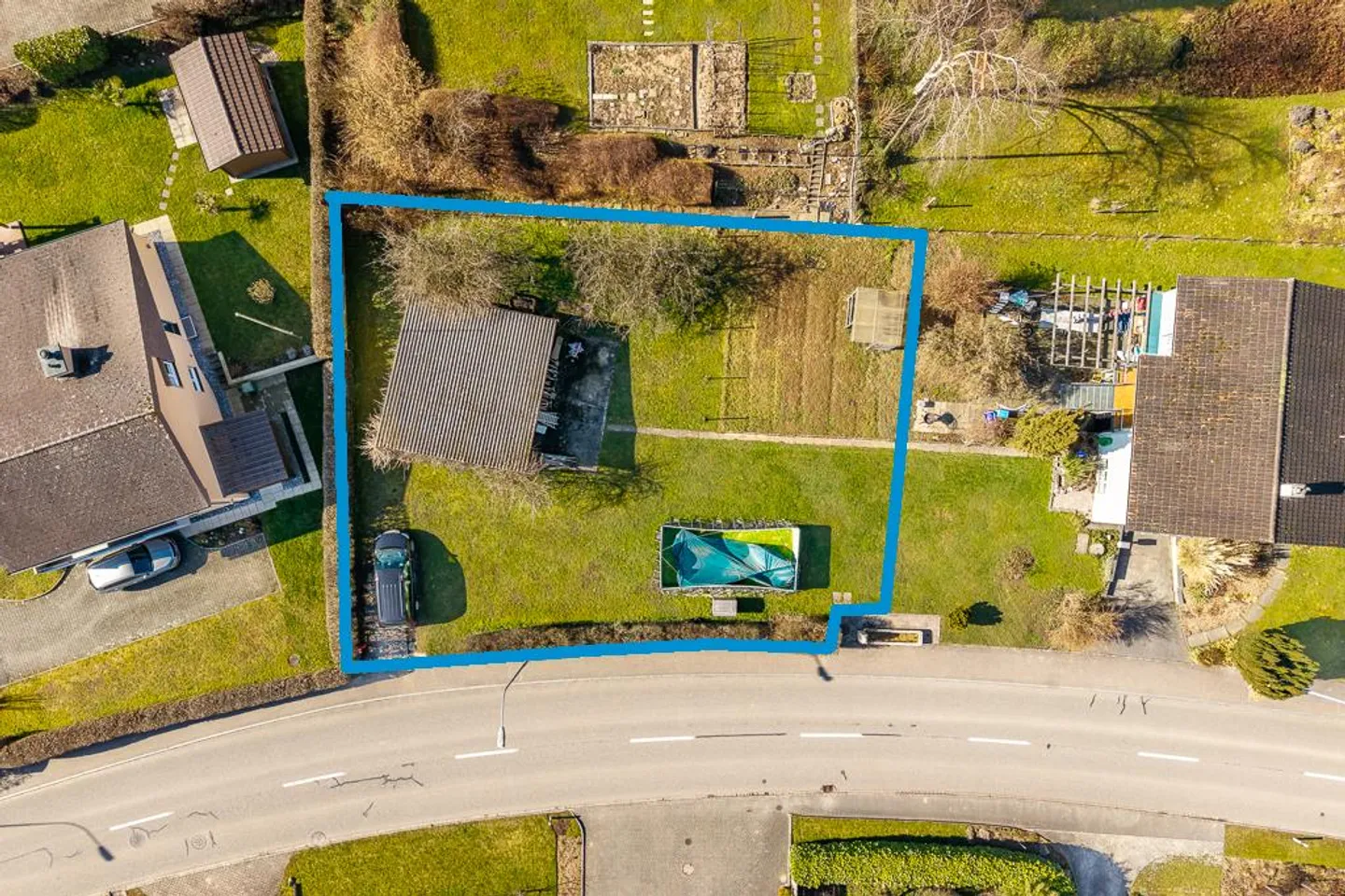 Riniken : Votre nouveau chez-vous commence ici - terrain à bâtir ensoleillé - Photo 1 sur 5