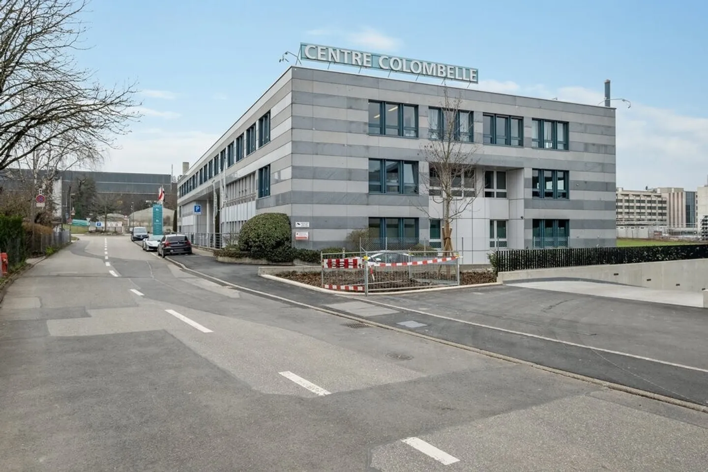 Büros zu vermieten - ca. 273 m2 in der Nähe des Flughafens - Foto 1 von 7