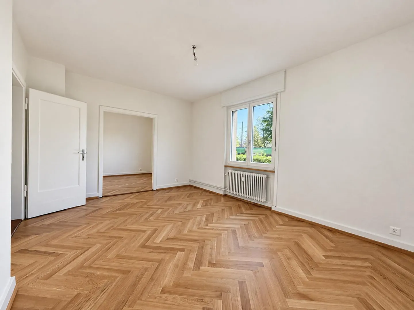 First occupancy - Stylishly renovated 3-room apartment with private garden - Photo 2 of 19