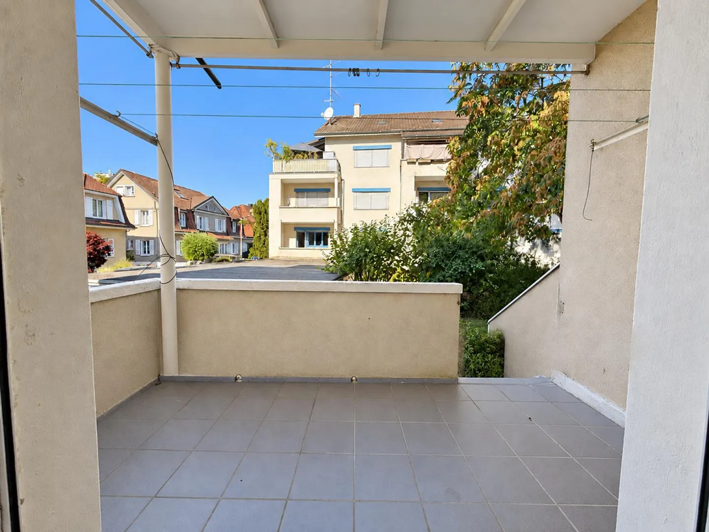 First occupancy - Stylishly renovated 3-room apartment with private garden - Photo 12 of 19