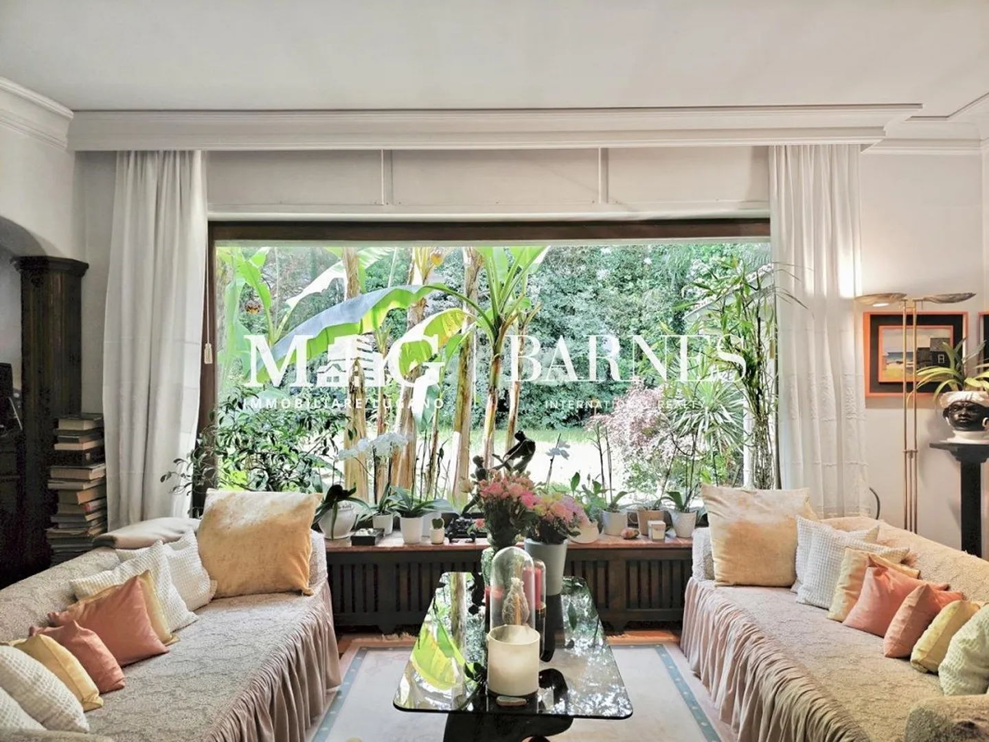 Montagnola - Collina d'Oro: Villa with pool near TASIS and Lugano - Photo 3 of 10