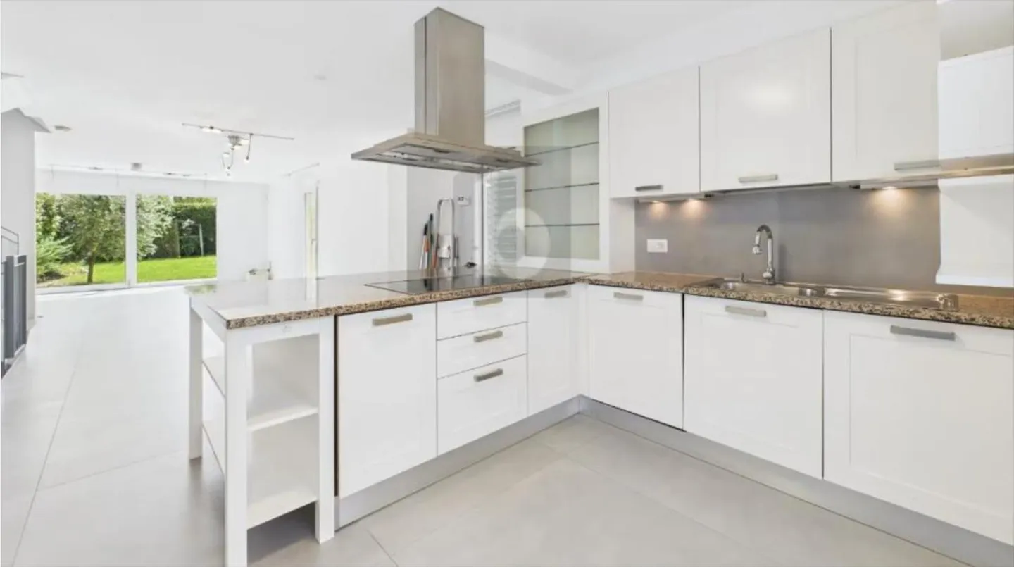 Casa contigua 6.5 stanze - Foto 3 di 10