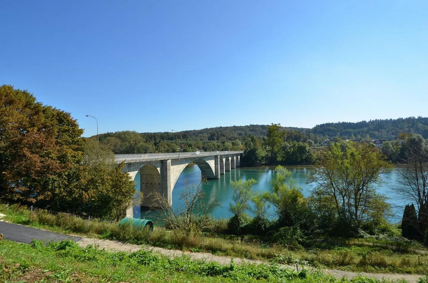 Wohnen am Wasser - Foto 1 von 4